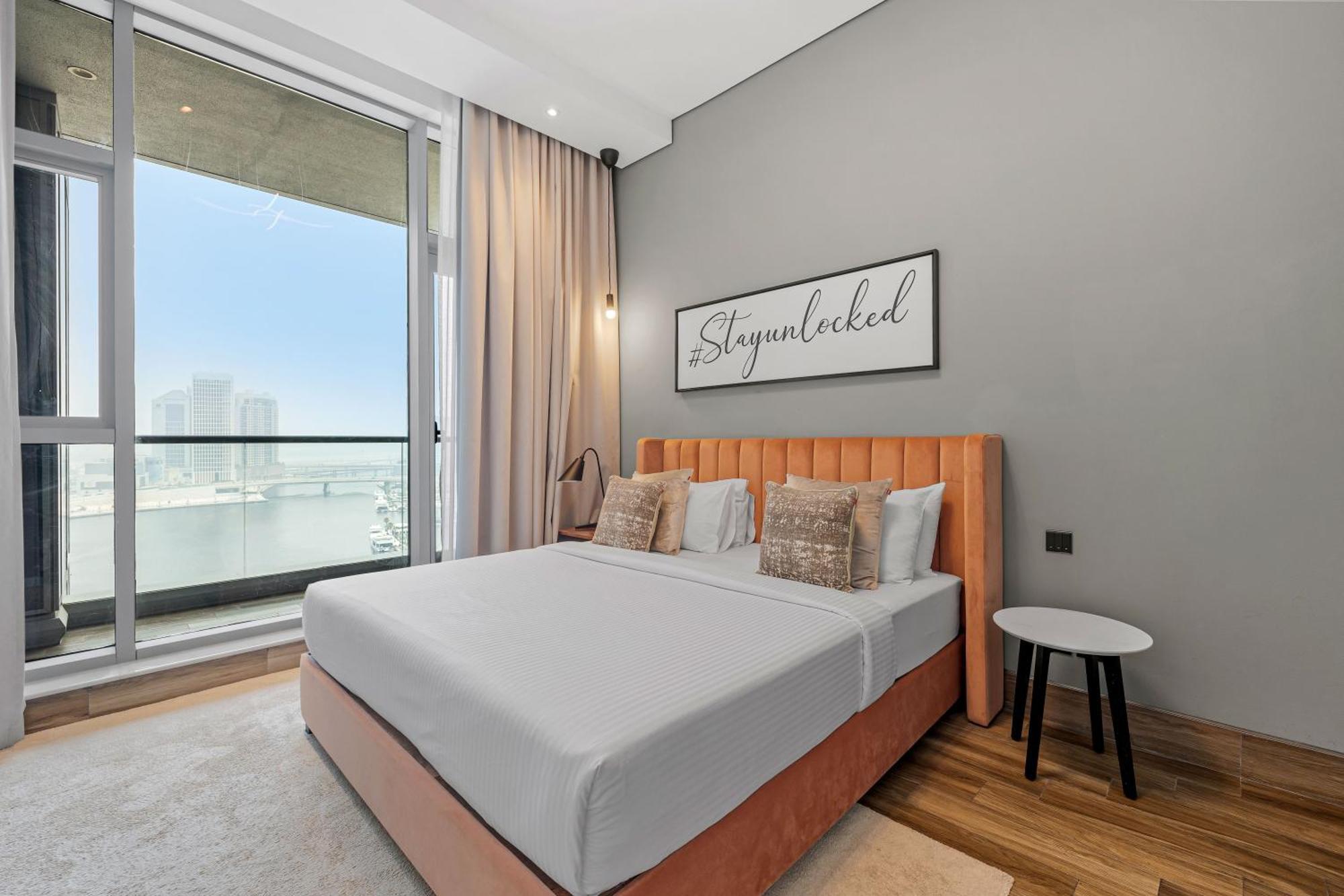 Unlock J One Downtown Dubai Apartment Exterior photo
