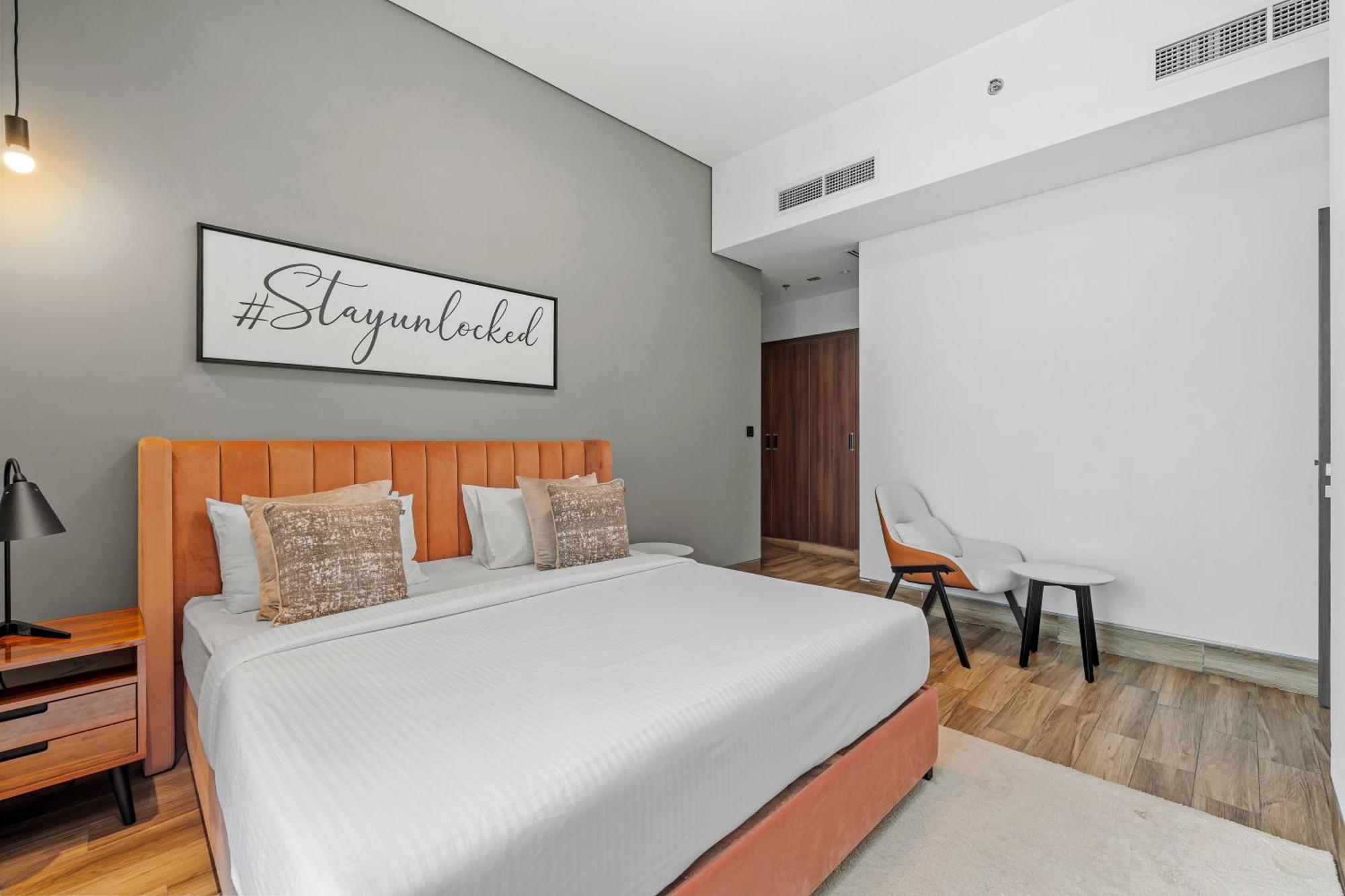 Unlock J One Downtown Dubai Apartment Exterior photo