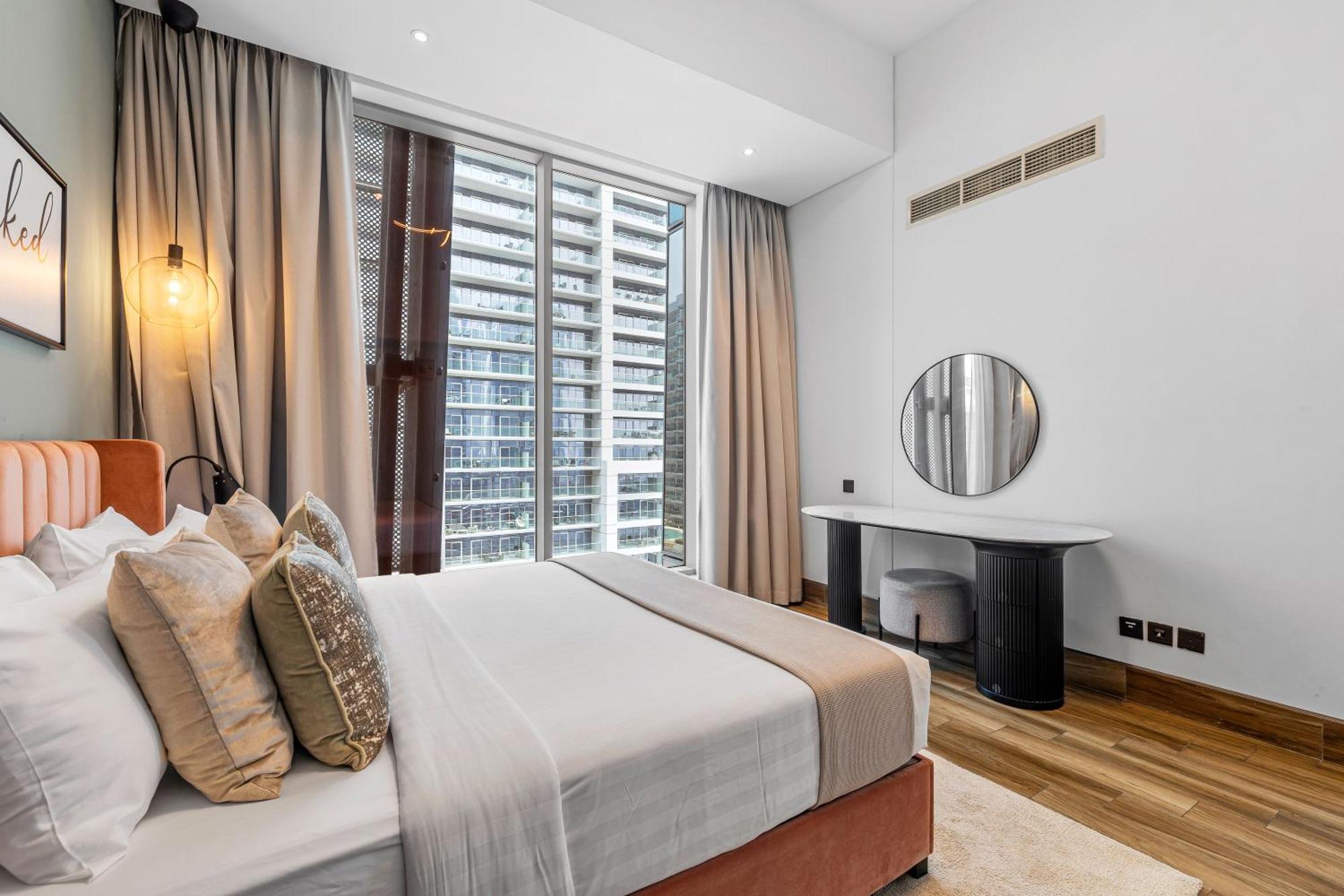 Unlock J One Downtown Dubai Apartment Exterior photo