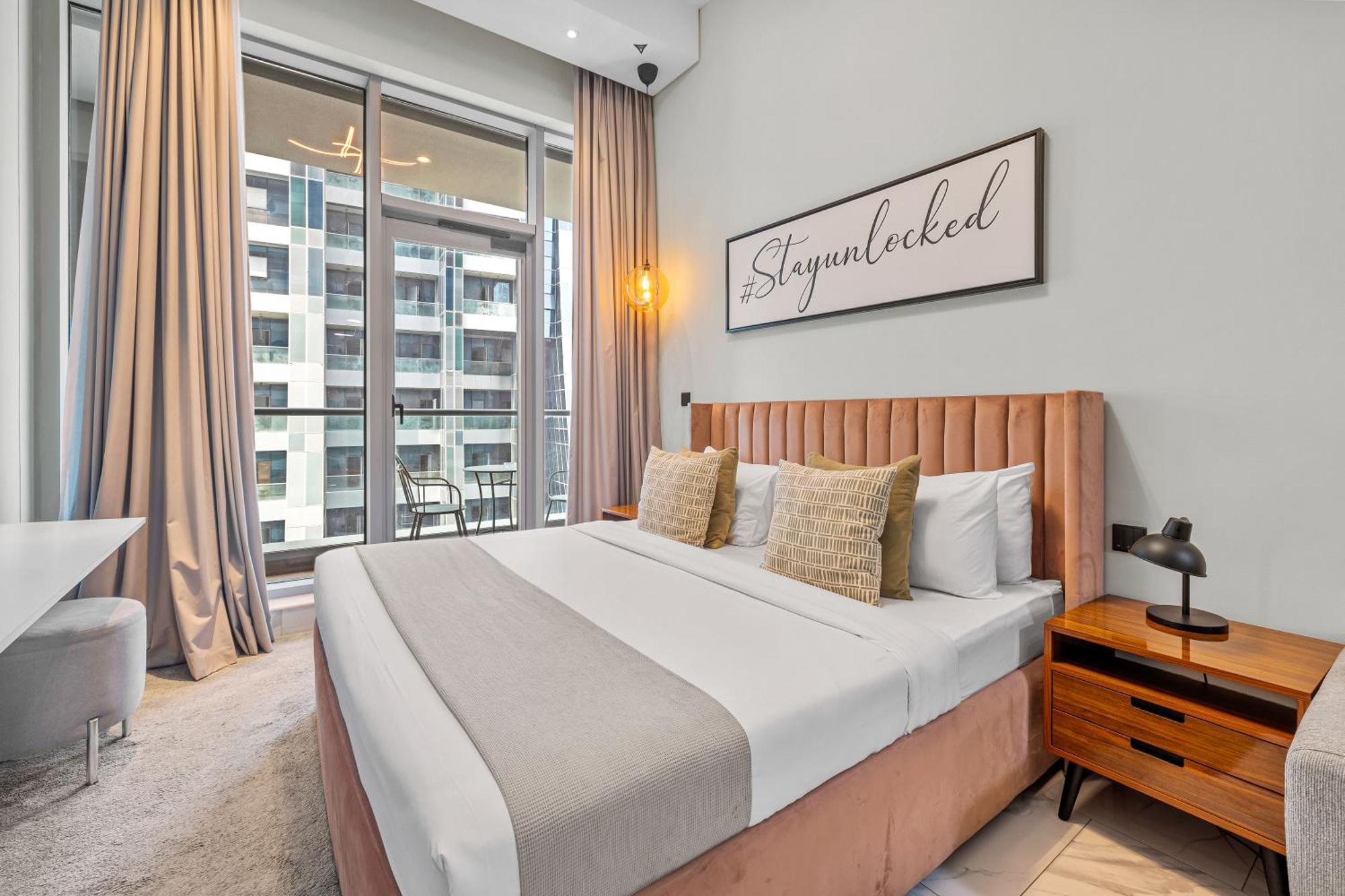 Unlock J One Downtown Dubai Apartment Exterior photo